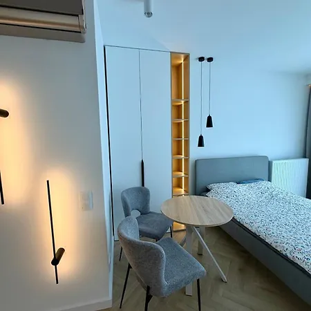 Premium With Balcony Air Conditioning And Garage In Апартаменты *